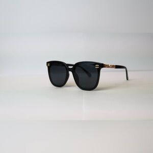 Stylish Black and Gold Oversized Sunglasses